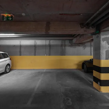 Apartman For - 2br With Free Garage Parking