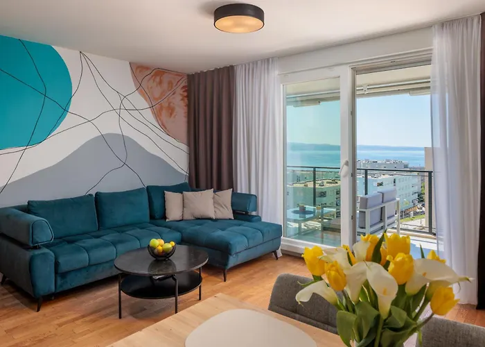 For - 2br With Free Garage Parking Apartment *