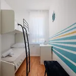 For - 2br With Free Garage Parking