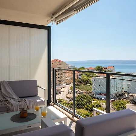 Appartement For - 2br With Free Garage Parking Split