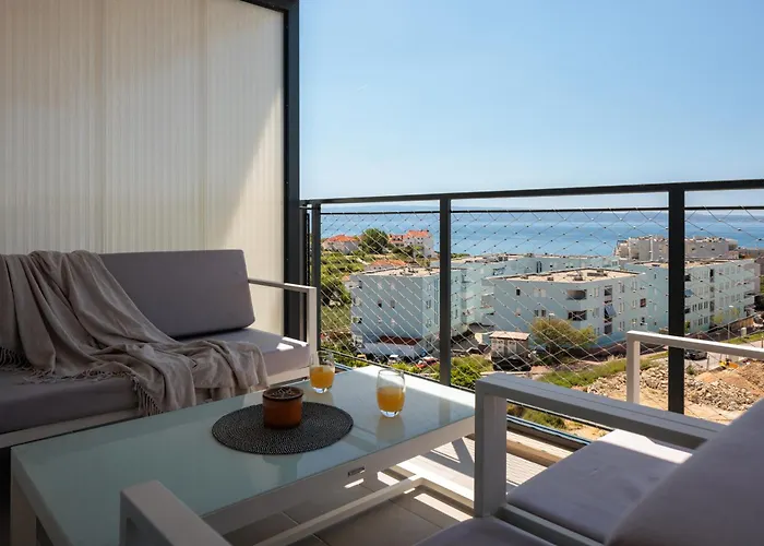 For - 2br With Free Garage Parking דירה ספליט