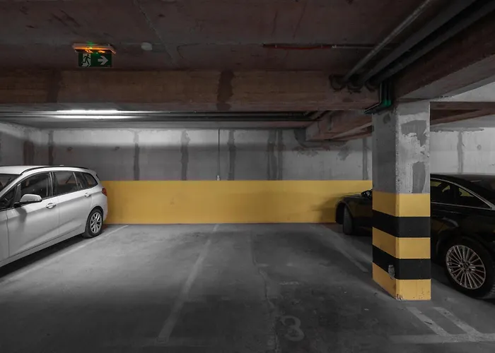 Апартаменты For - 2br With Free Garage Parking